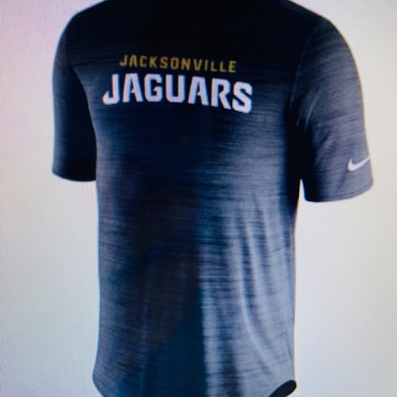 St John University Basketball men’s Under Armour s/s tee - Picture 2 of 4